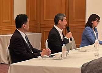 発言中の呉市長