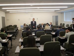 水原市議会訪問団来旭