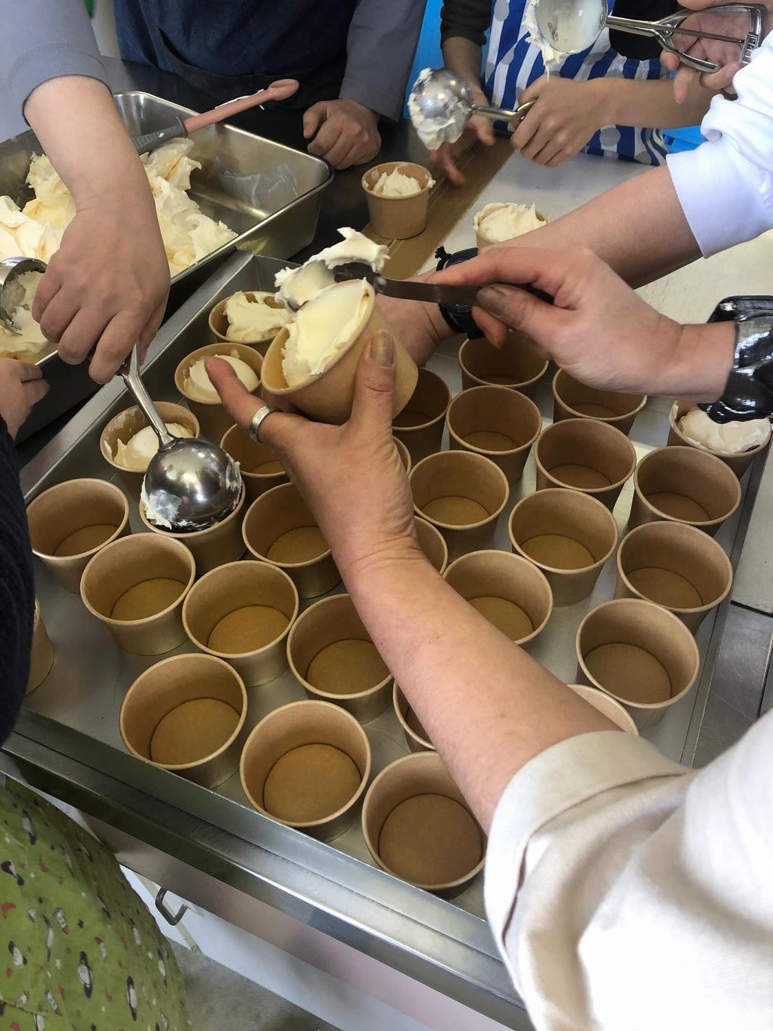 アイスクリームづくり