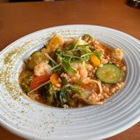puripuriebitozyussyuyasainotomatoso-surizotto