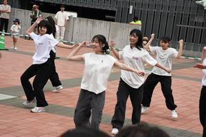 ダンスショーケース