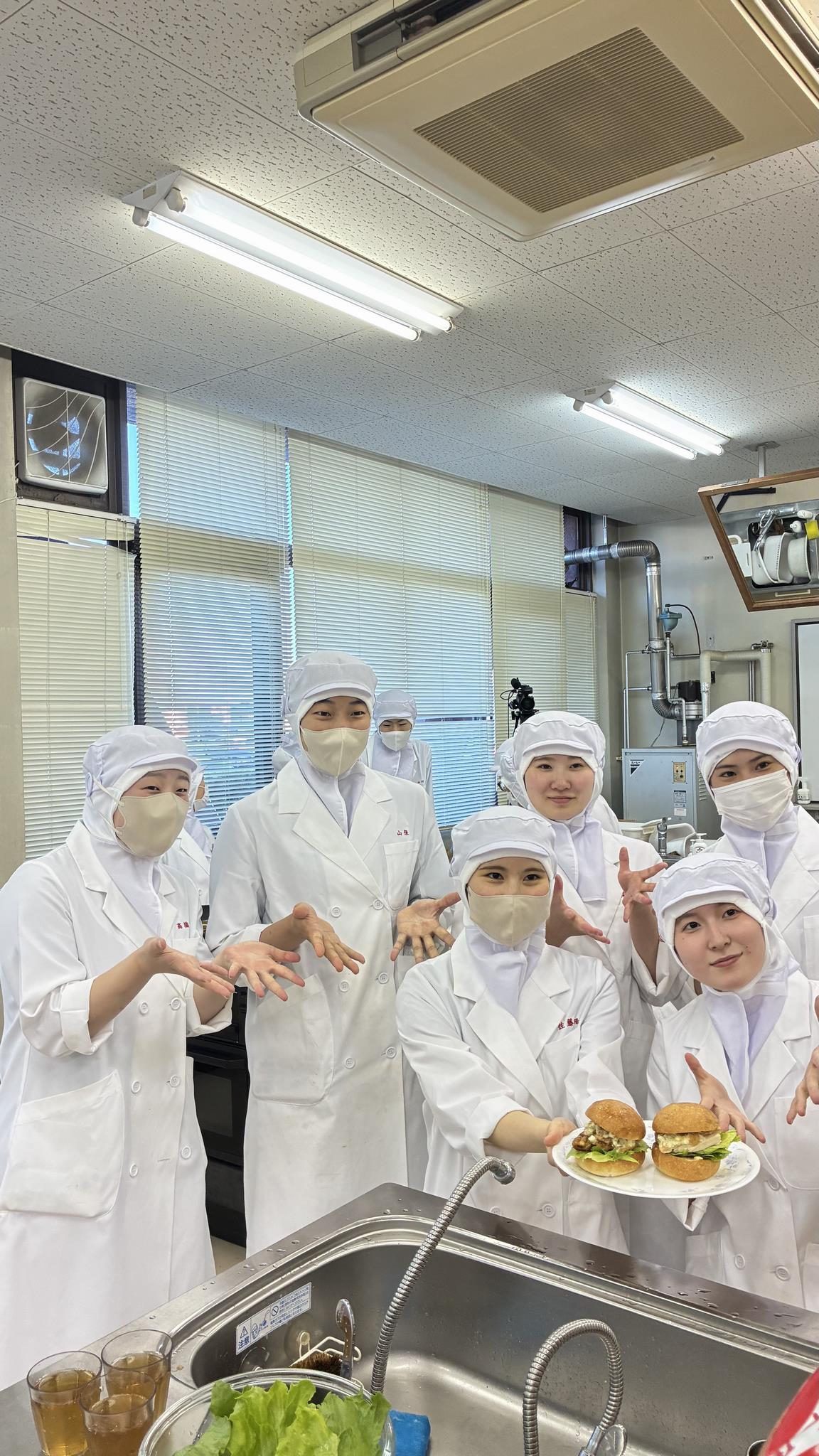 学生3