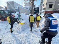 投雪ボランティア(作業1)