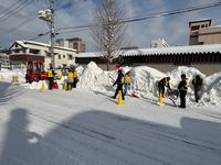 投雪ボランティア(作業2)
