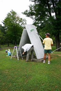 清掃活動風景 常磐公園「風の塔No.8」